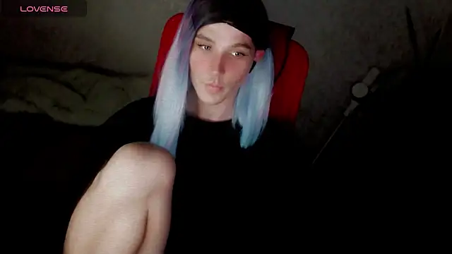 Snapshot of hellenspellman chatting on 10/21/25, 04:08 hellenspellman online show from 10/21/25, 04:08