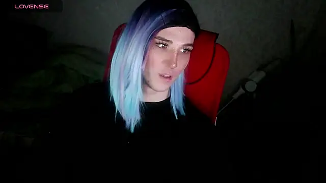 Snapshot of hellenspellman chatting on 11/10/25, 04:17 hellenspellman online show from 11/10/25, 04:17