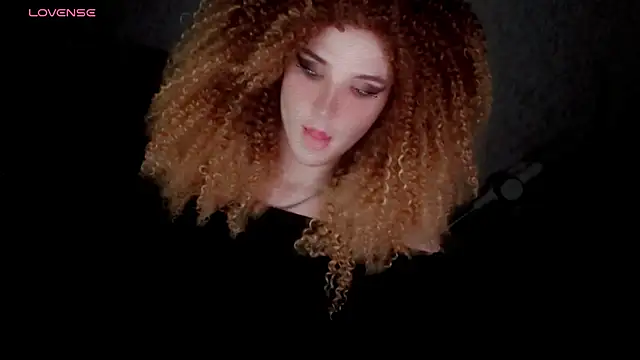 Snapshot of hellenspellman chatting on 11/30/25, 02:21 hellenspellman online show from 11/30/25, 02:21