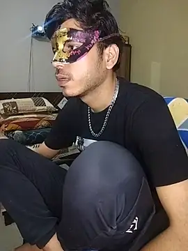 rahulkajuuu0909 online show from 03/22/26, 04:32