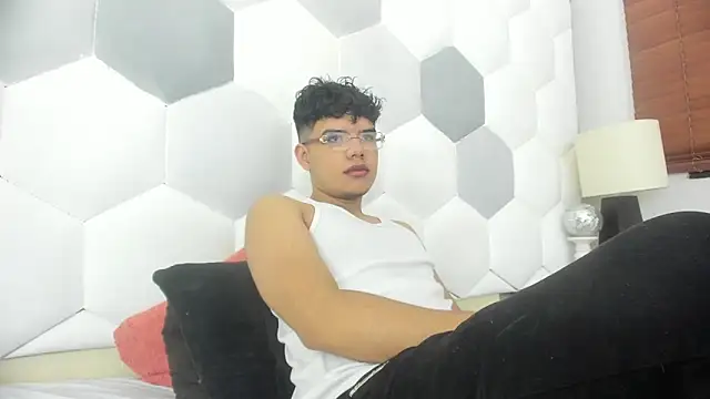 Axel Forte online show from 01/17/26, 01:27