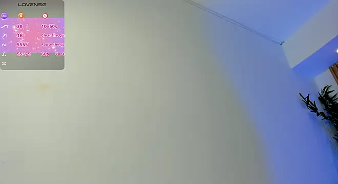 Snapshot of Ivaannaa_ chatting on 05/14/26, 11:17 Ivaannaa online show from 05/14/26, 11:17