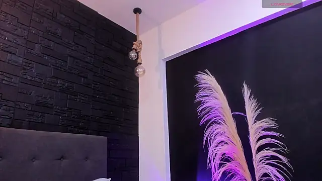 Snapshot of Maite_Smith_ chatting on 09/28/25, 12:10 Maite Smith online show from 09/28/25, 12:10