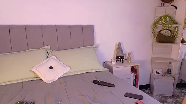 zarahCute online show from 02/25/26, 02:10