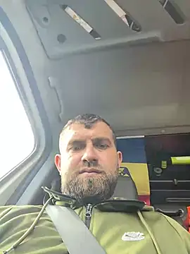 Snapshot of daniel21p chatting on 03/14/25, 02:41 daniel21p online show from 03/14/25, 02:41