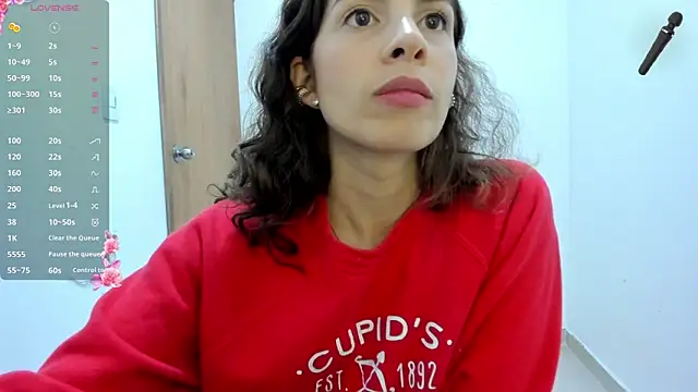 jessyegoldenn online show from 04/15/26, 07:58