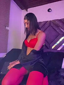 Snapshot of MichelleDiaz_Pink chatting on 09/28/25, 05:13 MichelleDiaz Pink online show from 09/28/25, 05:13