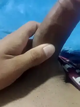 Snapshot of 464a-err chatting on 10/12/25, 11:37 464a-err online show from 10/12/25, 11:37