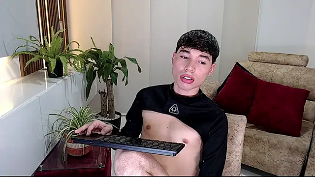 Snapshot of cod_dolll chatting on 12/17/25, 11:11 cod dolll online show from 12/17/25, 11:11