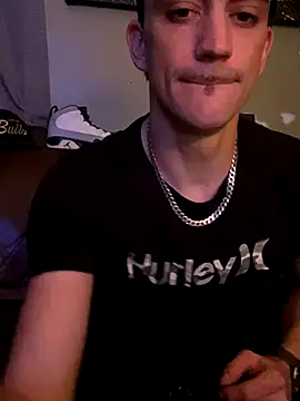 Polaroid White online show from 10/17/25, 08:50