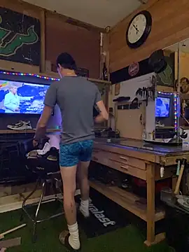 Polaroid White online show from 10/25/25, 10:45