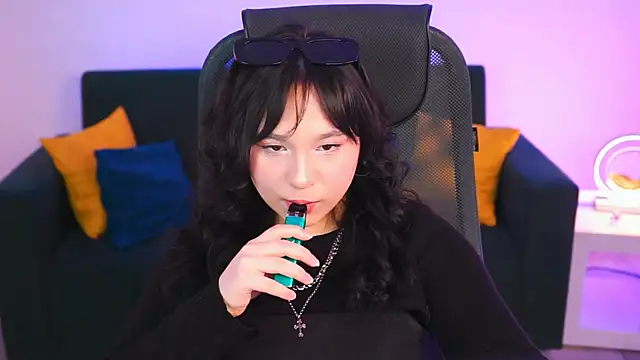 HanaWise online show from 02/25/25, 08:14