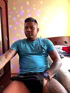 Saipuer31 online show from 12/18/25, 03:07