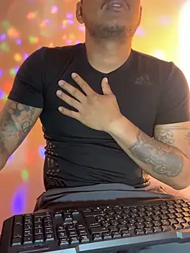 Saipuer31 online show from 02/06/26, 04:43