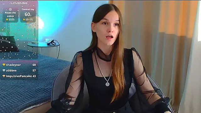 Snapshot of Amber_Rogers chatting on 09/13/25, 02:28 Amber Rogers online show from 09/13/25, 02:28