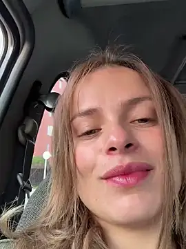 gynna kimera online show from 03/13/25, 10:54