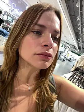 gynna kimera online show from 03/17/25, 03:40