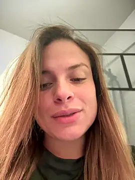 gynna kimera online show from 12/18/25, 09:32