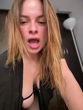 gynna kimera online show from 02/09/26, 03:38