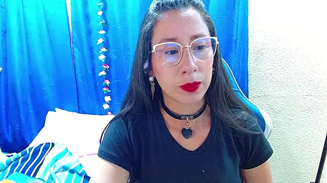 Snapshot of Gia_leinn chatting on 04/26/26, 03:42 Gia leinn online show from 04/26/26, 03:42