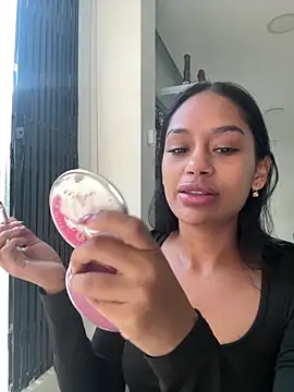 ChloeMoon9 online show from 03/13/26, 01:29