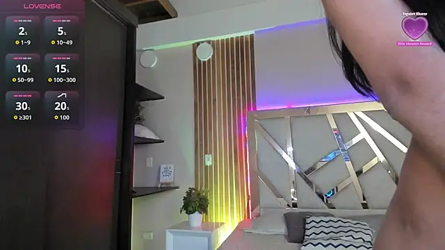 sweetviolet   online show from 10/01/25, 12:33