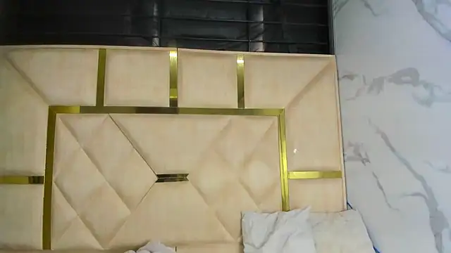 Kendall 6669 online show from 11/19/25, 12:49