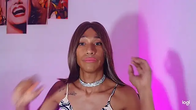 red veltet online show from 10/27/25, 03:10