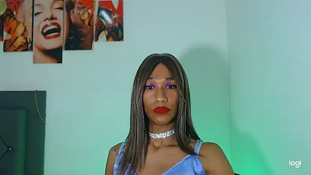 red veltet online show from 11/18/25, 02:43