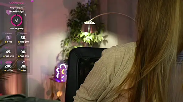 luna joy  online show from 10/05/25, 02:59