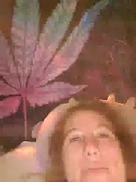 Snapshot of Seductivefoxy@xh chatting on 03/16/25, 10:53 Seductivefoxyxh online show from 03/16/25, 10:53