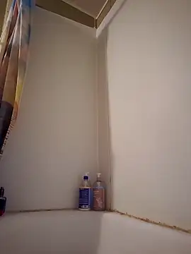 Snapshot of Seductivefoxy@xh chatting on 12/01/25, 02:16 Seductivefoxyxh online show from 12/01/25, 02:16