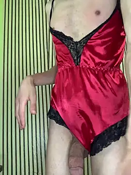 Snapshot of Femboylili chatting on 05/31/26, 01:18 Femboylili online show from 05/31/26, 01:18