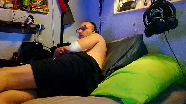 PornStro921 online show from 03/23/26, 04:49