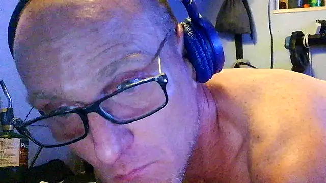 PornStro921 online show from 05/30/26, 09:23
