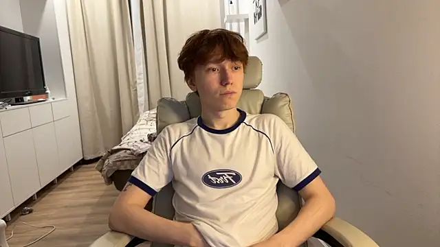 Snapshot of tommy_colson chatting on 11/12/25, 03:34 tommy colson online show from 11/12/25, 03:34