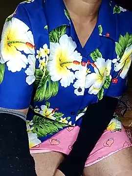 Snapshot of geetha_telugu_kan277 chatting on 09/29/25, 05:18 geetha telugu kan277 online show from 09/29/25, 05:18