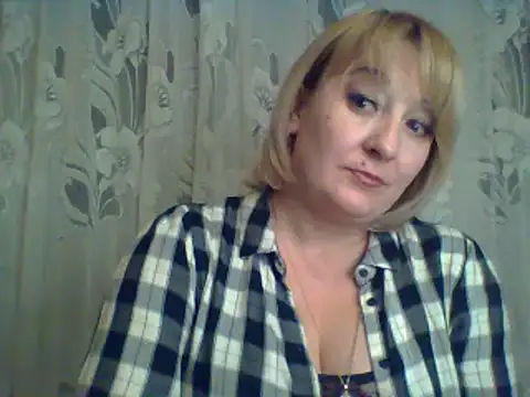 Snapshot of ArielXLoveresss chatting on 03/05/25, 06:56 ArielXLoveresss online show from 03/05/25, 06:56
