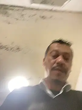 Snapshot of rogerdik76 chatting on 01/16/26, 06:28 rogerdik76 online show from 01/16/26, 06:28