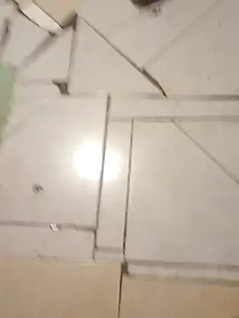 Snapshot of Safadoo2025 chatting on 11/28/25, 09:45 Safadoo2025 online show from 11/28/25, 09:45