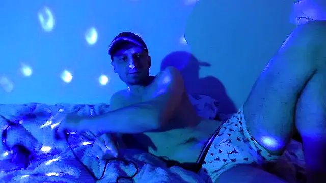 Snapshot of great_feeling chatting on 02/22/25, 09:59 great feeling online show from 02/22/25, 09:59