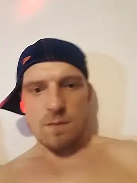 Snapshot of great_feeling chatting on 02/23/25, 01:02 great feeling online show from 02/23/25, 01:02