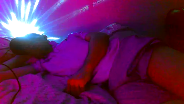 Snapshot of great_feeling chatting on 02/26/25, 02:37 great feeling online show from 02/26/25, 02:37