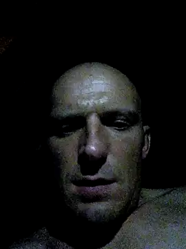 Snapshot of great_feeling chatting on 10/15/25, 01:06 great feeling online show from 10/15/25, 01:06