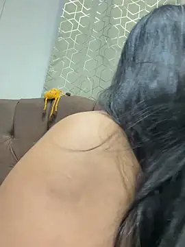 Snapshot of virginbrunette99 chatting on 07/11/26, 05:21 virginbrunette99 online show from 07/11/26, 05:21