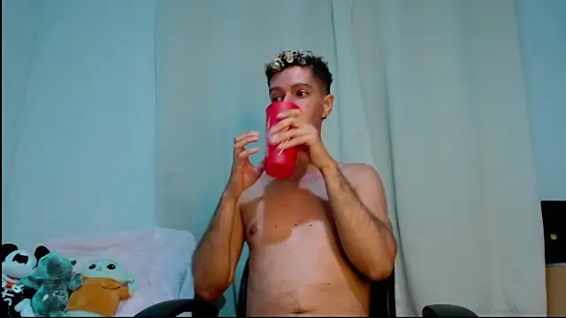 blondetwink online show from 02/23/25, 04:17