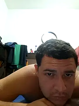 Snapshot of comcoroas chatting on 02/25/25, 06:20 comcoroas online show from 02/25/25, 06:20