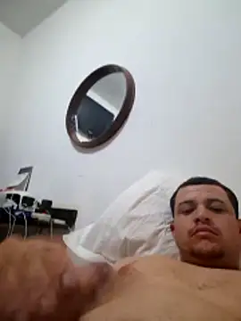 comcoroas online show from 03/31/26, 01:40