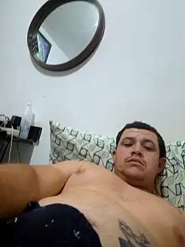 comcoroas online show from 04/16/26, 01:39