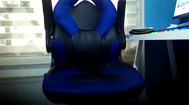 Snapshot of DaGP222 chatting on 03/06/25, 06:16 DaGP222 online show from 03/06/25, 06:16